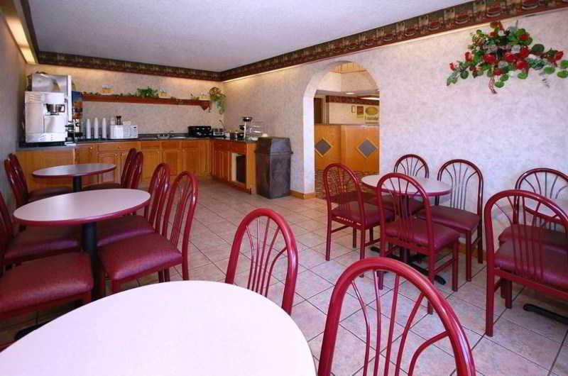 Red Roof Inn & Suites Cave City Esterno foto