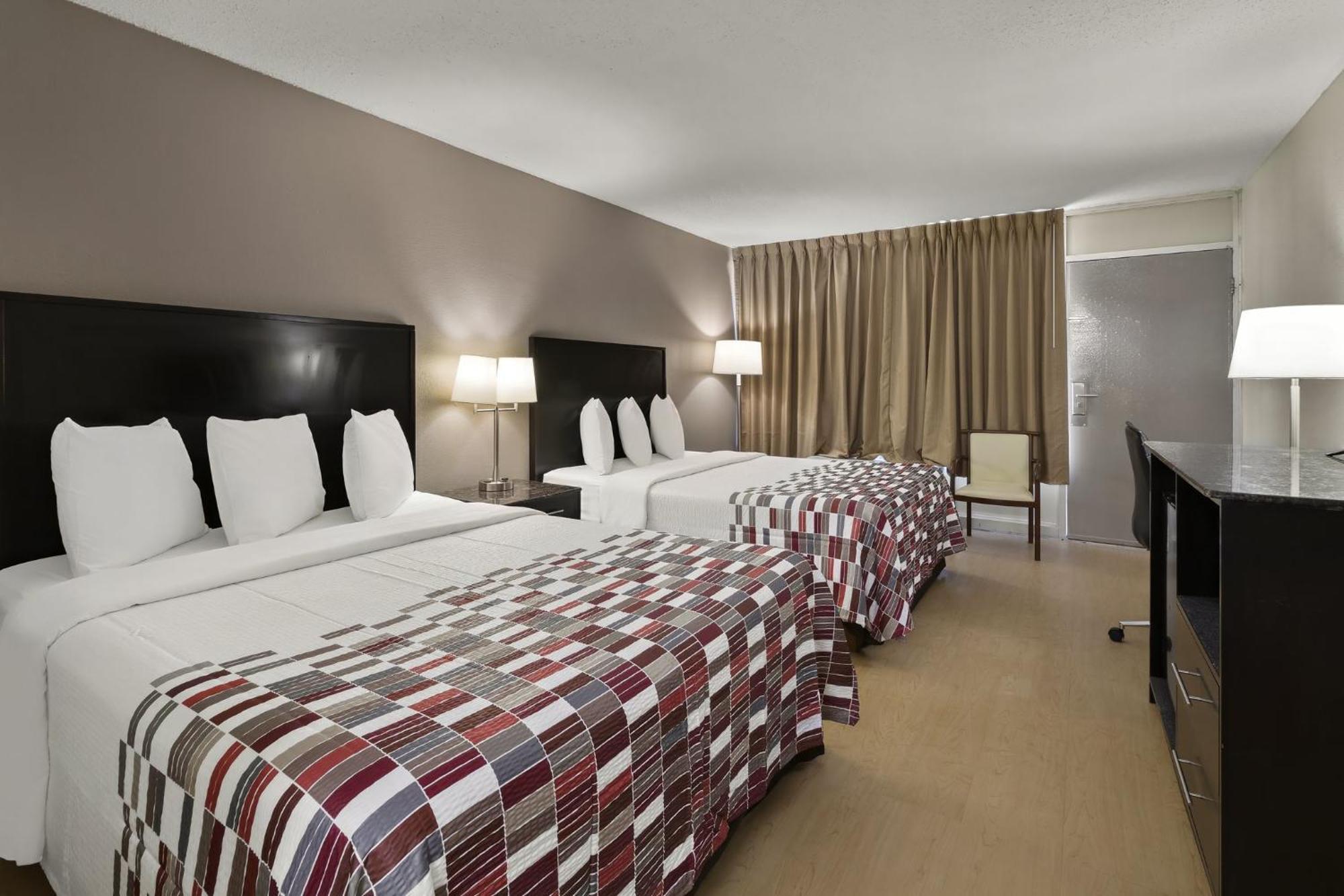 Red Roof Inn & Suites Cave City Esterno foto
