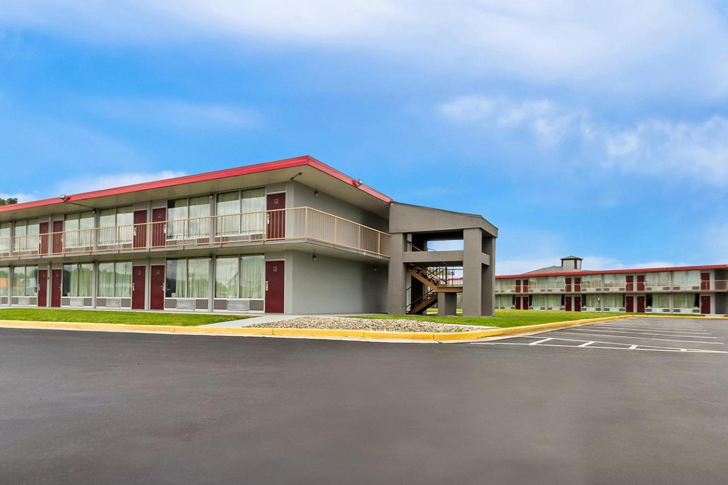 Red Roof Inn & Suites Cave City Esterno foto