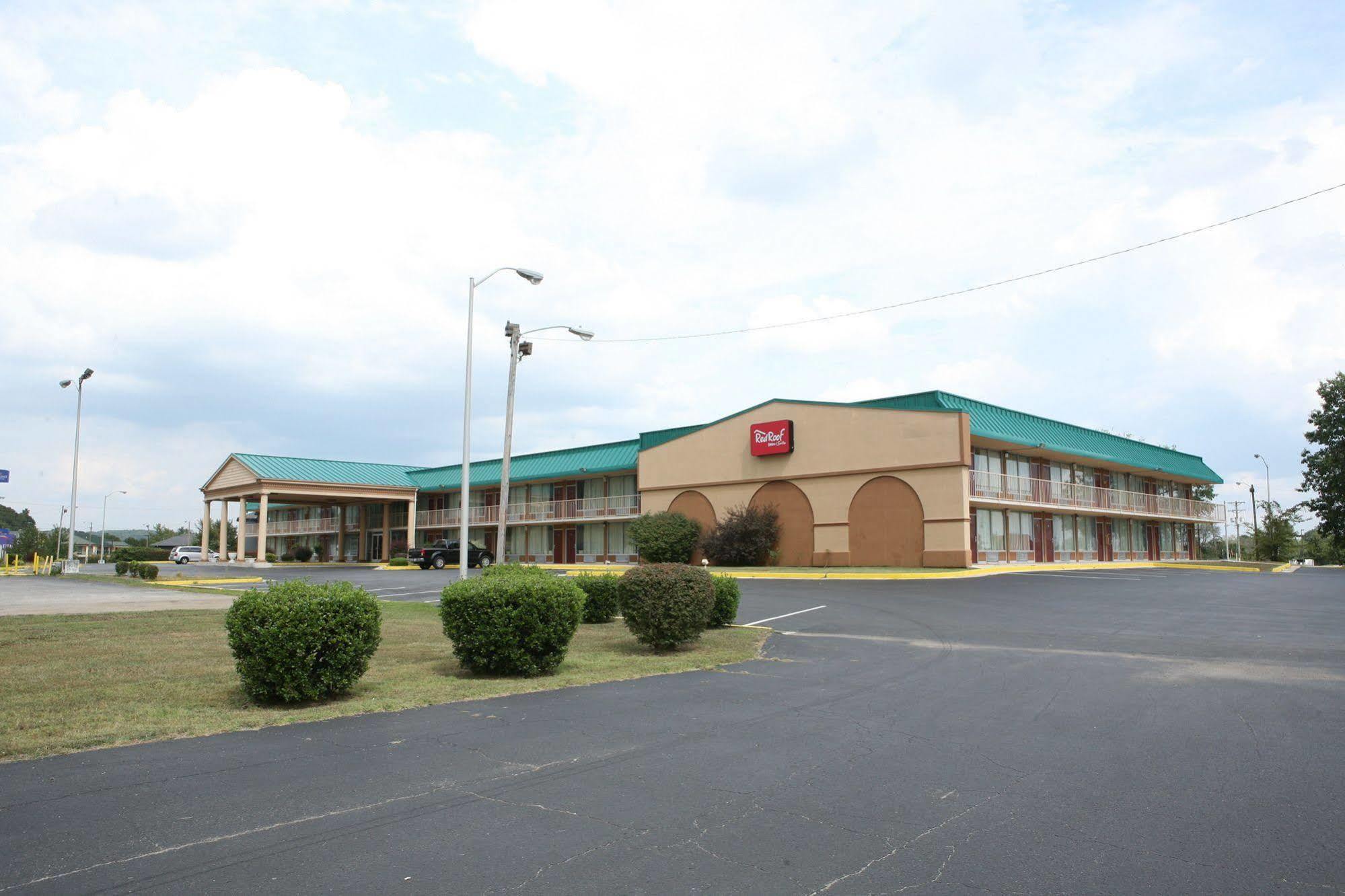 Red Roof Inn & Suites Cave City Esterno foto